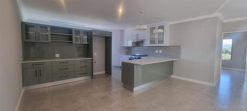 3 Bedroom Property for Sale in Fraaiuitsig Western Cape